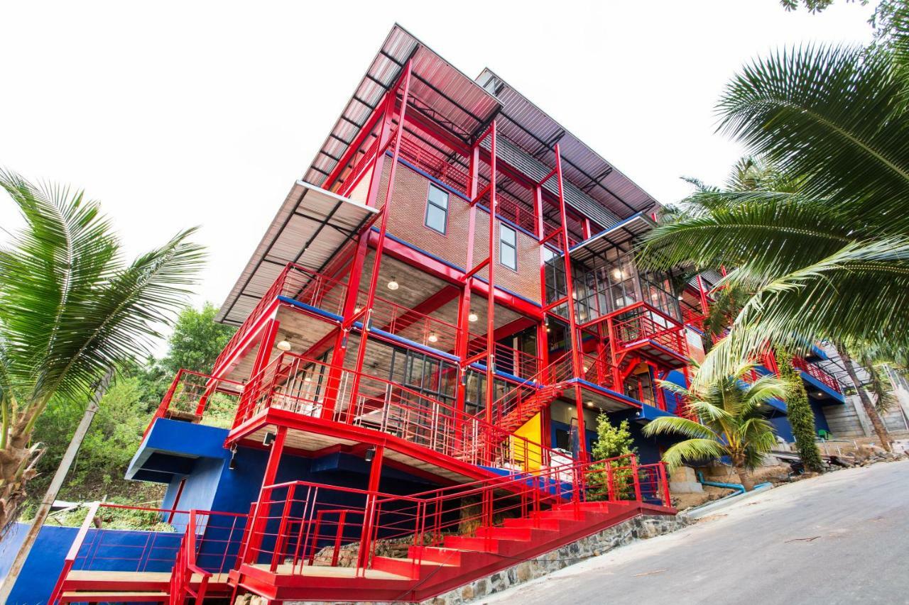 Khunsuek Muaythai Hostel Ao Nang Bagian luar foto